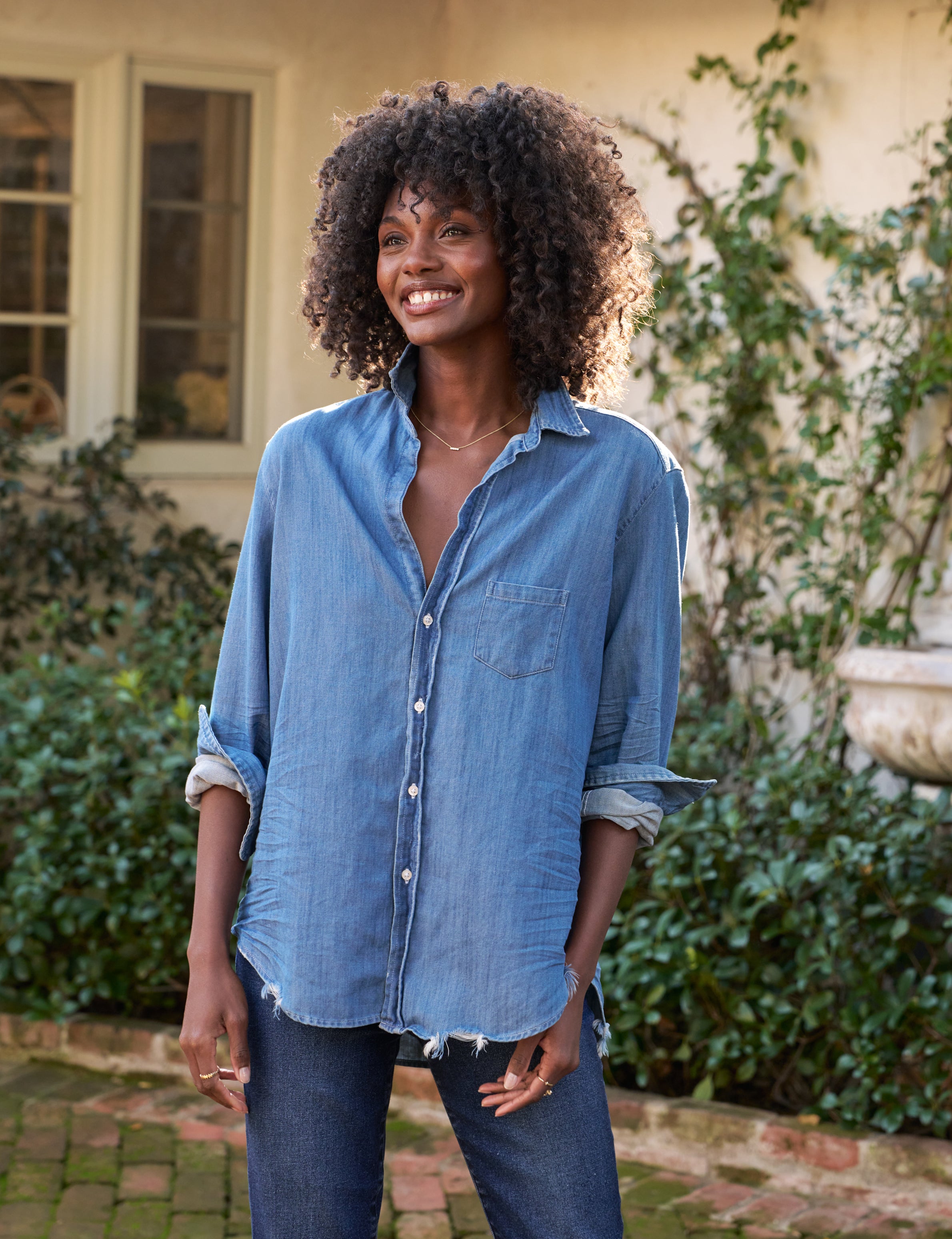 Frank & Eileen, Eileen Relaxed Button Up Woven Shirt - Stone-Washed Indigo  Flushed