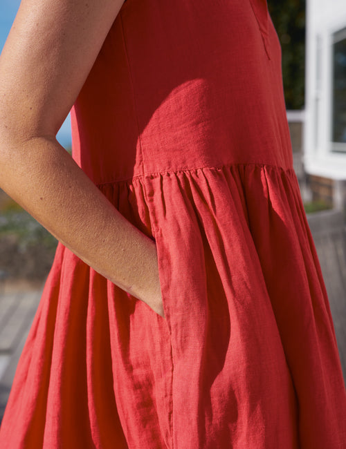 DAPHNE Summer Red, Washed Linen, view 3