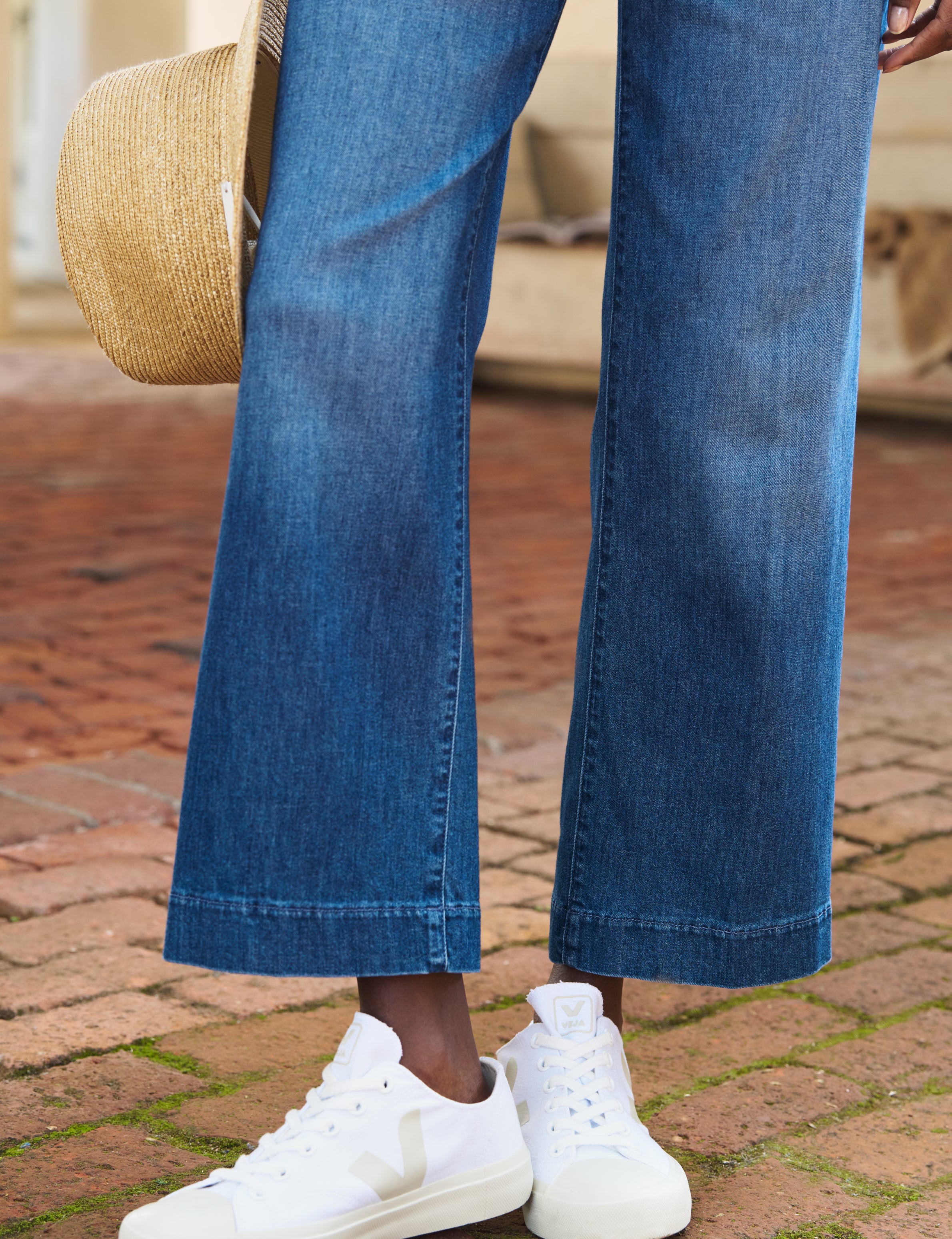 WESTPORT 1984 Wash, Italian Dream™ Light Denim