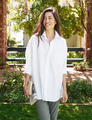 Front of person wearing White Frank & Eileen Shirley Oversized Button-Up Shirt in Italian Oxford