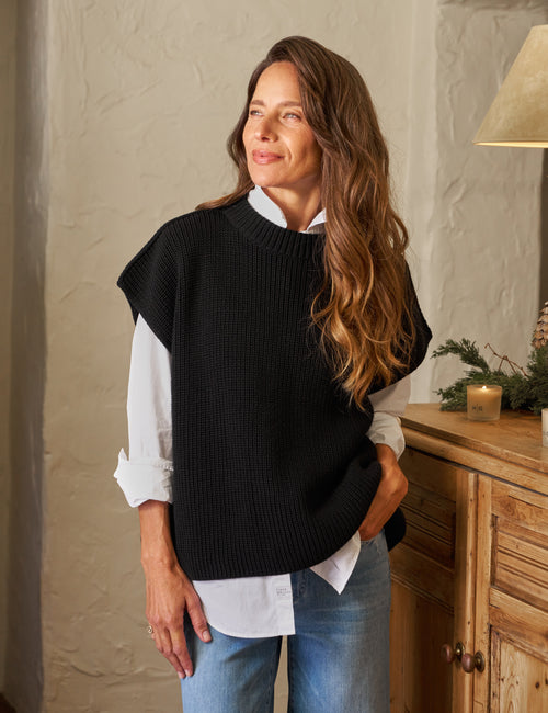 MONTECITO VEST Black, Pure Italian Cotton, front view