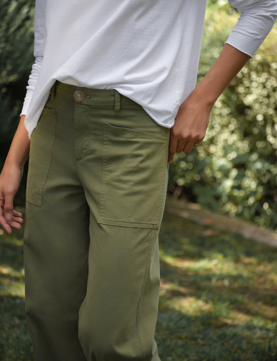 Limerick, Wide-Leg Carpenter Pant, Green | Frank & Eileen