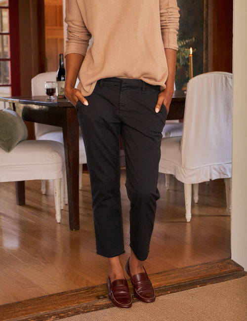 WICKLOW Black, Italian Performance Twill, front view