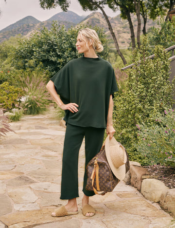 Malibu Travel Set, Audrey Capelet & Catherine Sweatpant, Green