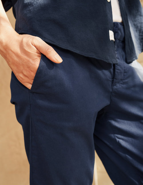 WICKLOW Vintage Navy, Italian Performance Twill, view 3