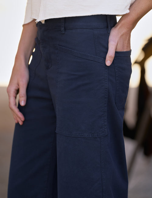 BRAY Classic Navy, Italian Peached Twill, view 3