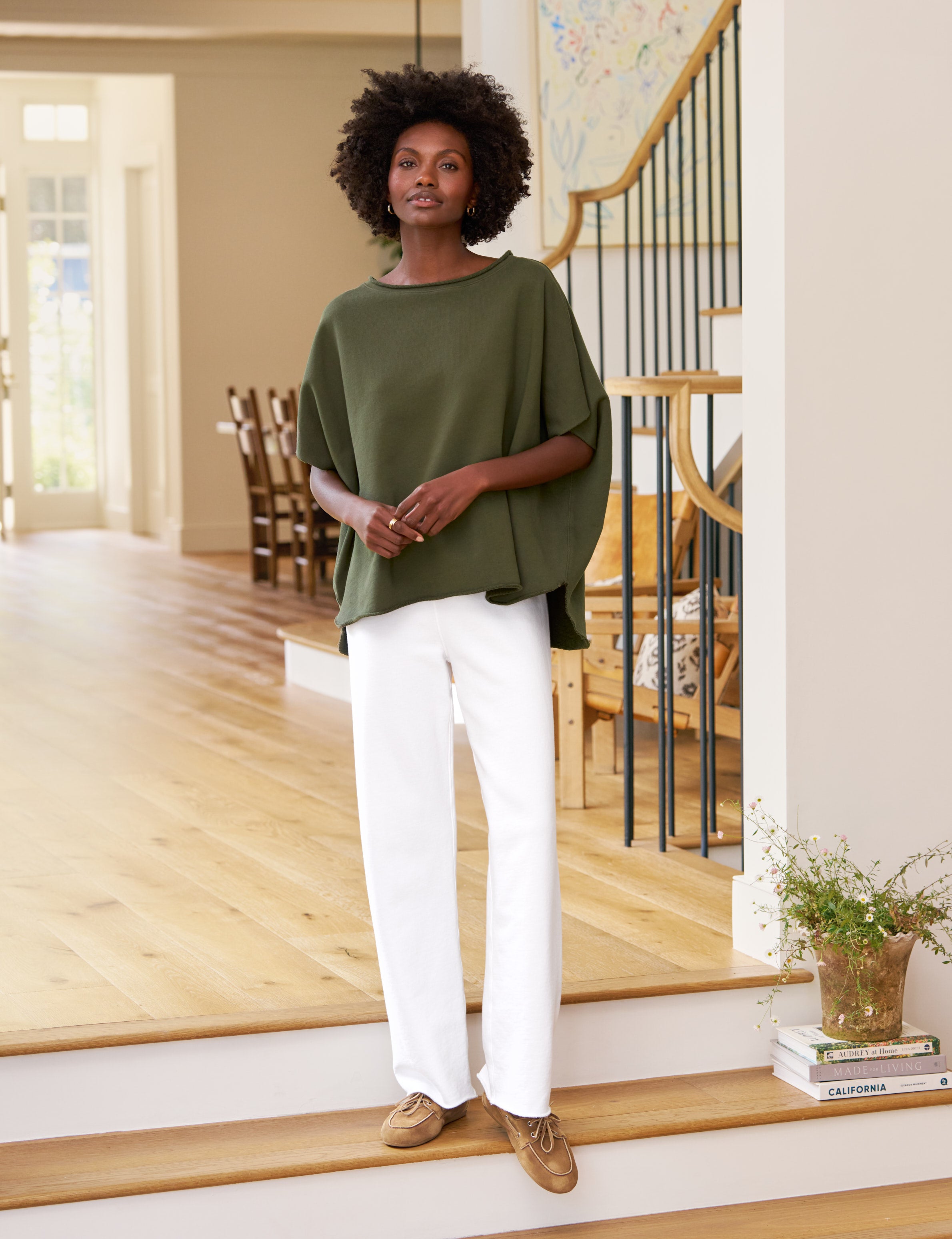 CATHERINE 29" White, Triple Fleece