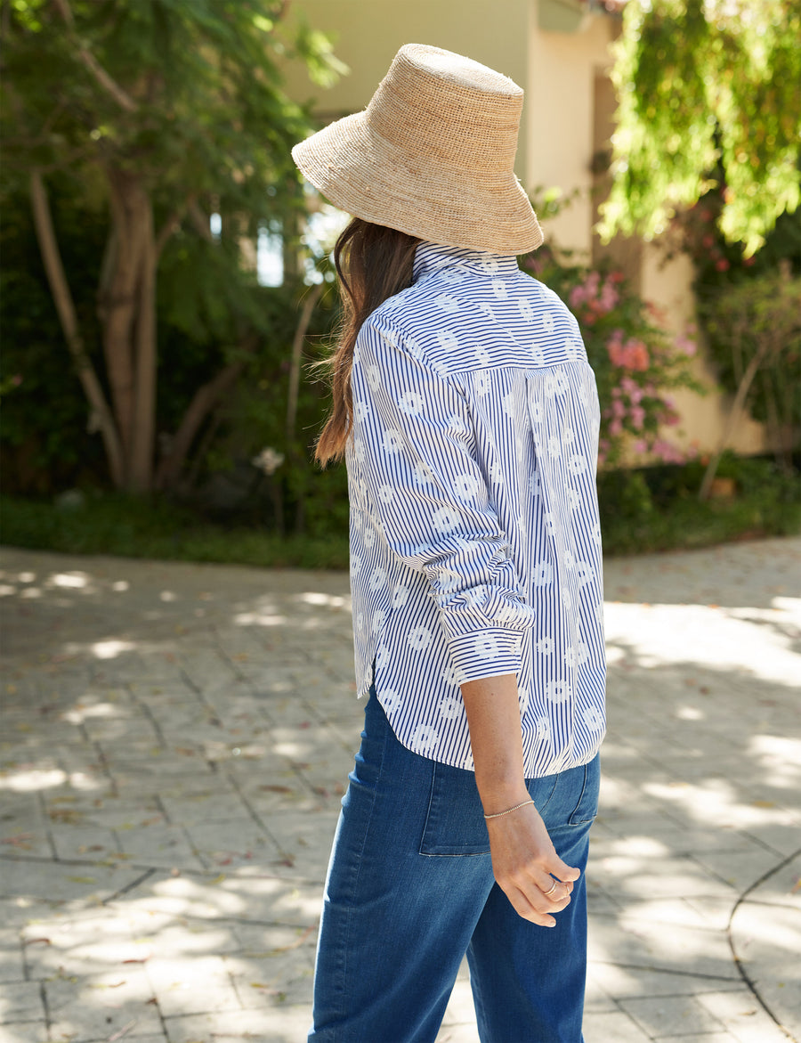 Back shot of person wearing Blue Floral Frank & Eileen Silivio Untuckable Button-Up Shirt in Superluxe