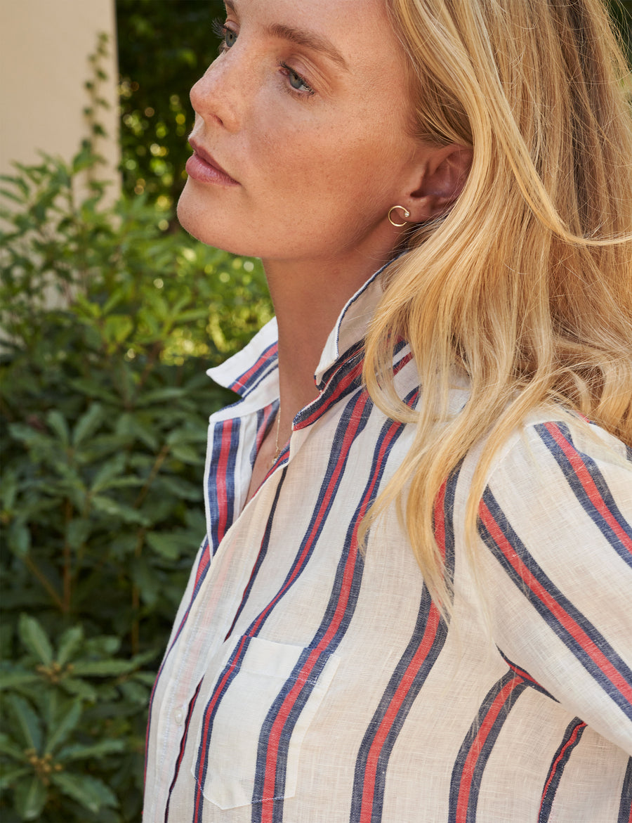 Detail shot of person wearing Red Stripe Frank & Eileen Eileen Relaxed Button-Up Shirt in Classic Linen