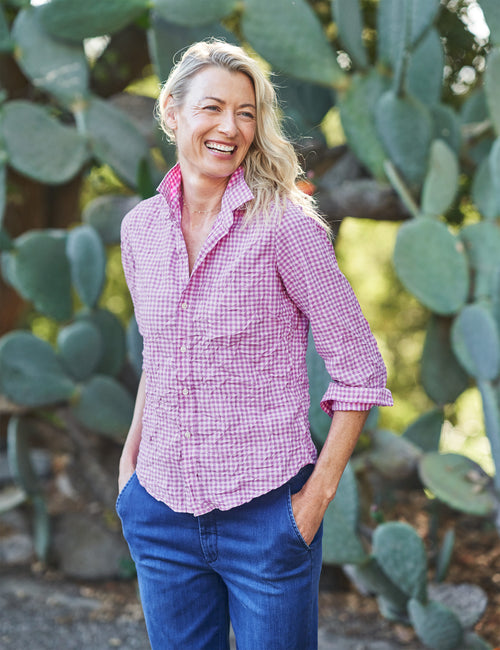 Front of person wearing Multi Pink Check Frank & Eileen Barry Tailored Button-Up Shirt in Signature Crinkle, front view